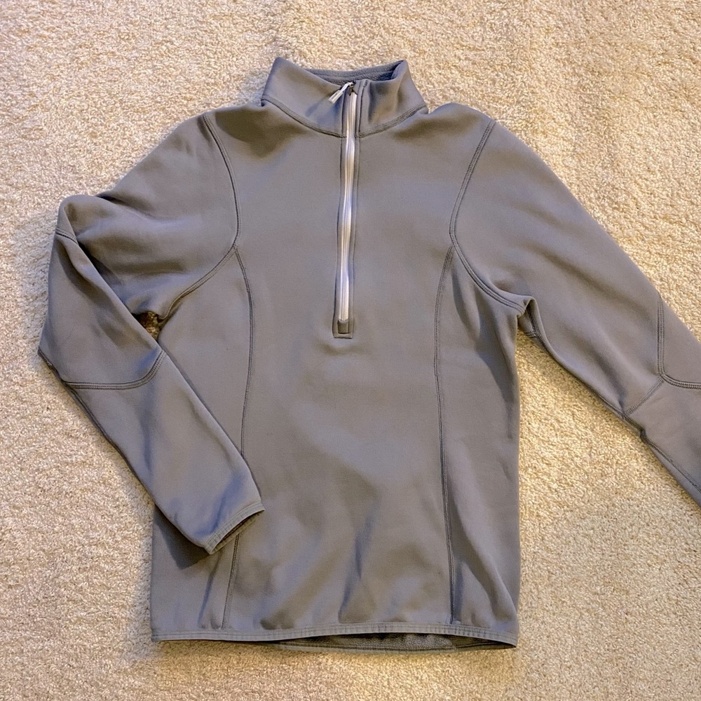 Patagonia half zip sweater